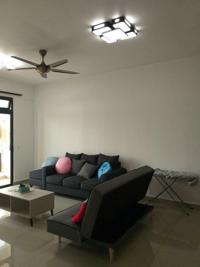 ג'והור בהרו Kempas Indah @ The Secret Garden Homestay מראה חיצוני תמונה