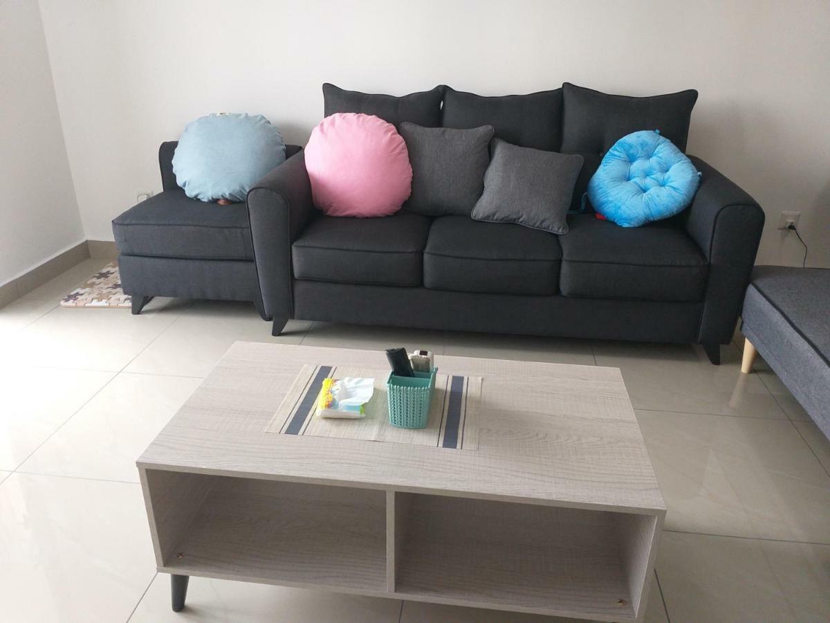 ג'והור בהרו Kempas Indah @ The Secret Garden Homestay מראה חיצוני תמונה